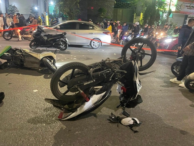 Hà Nội: Truy tìm tài xế gây tai nạn khiến 1 người tử vong rồi bỏ trốn - Ảnh 1
