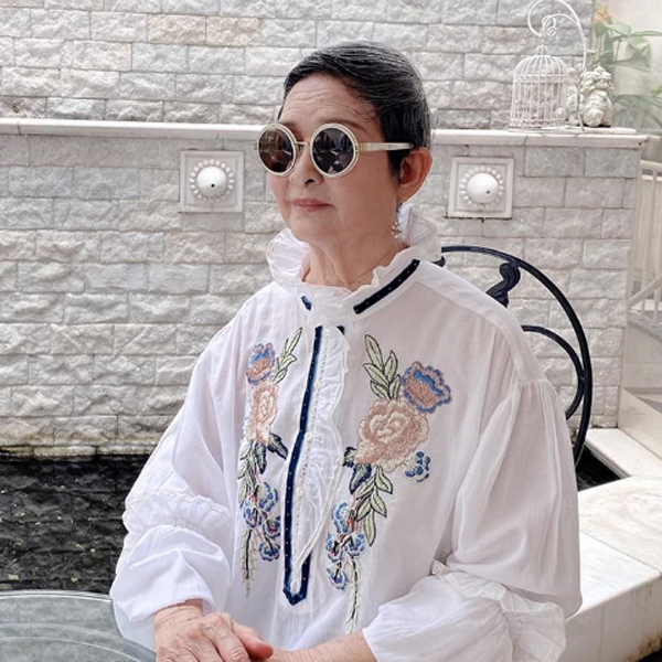 Mẹ ruột Hoa hậu Giáng My: Một thời là Hoa khôi Nhạc viện Hà Nội, tuổi U80 gu thời trang vẫn sang chảnh - Ảnh 7