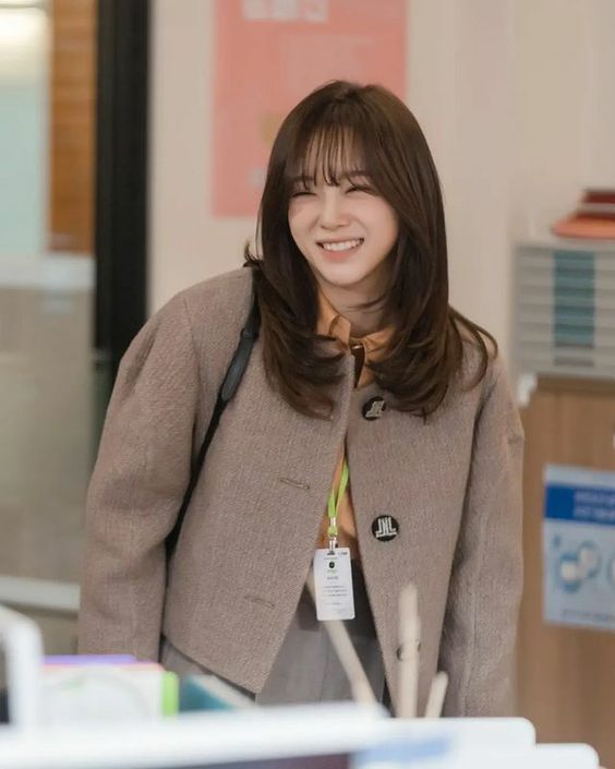 Điểm mặt 10 diễn viên Hàn hot nhất tháng 4: Netizen trầm trồ trước sức hút ‘khủng’ của Hẹn hò chốn công sở vì chiếm sóng hết 4 vị trí - Ảnh 1