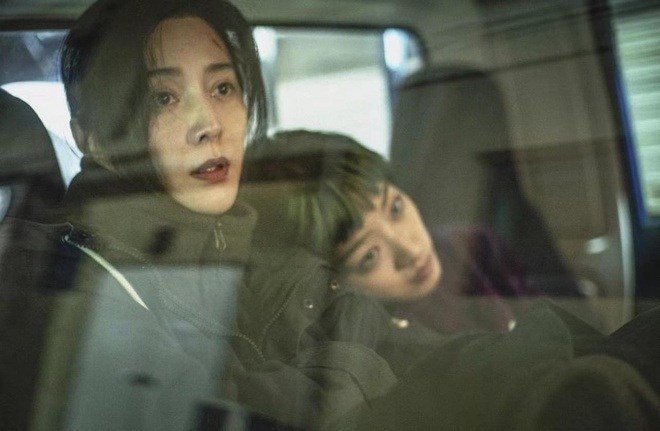 Phạm Băng Băng trở lại màn ảnh rộng với phim đề tài đồng tính nữ, có cảnh giường chiếu với sao nữ Hàn Quốc - Ảnh 1