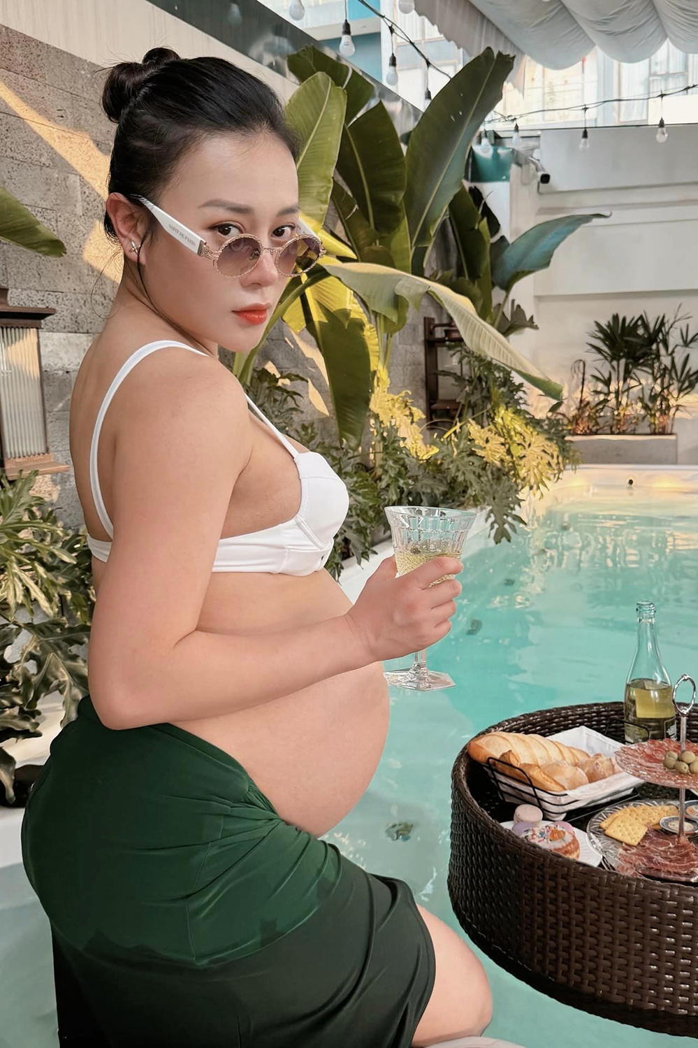 Phương Oanh tiết lộ tăng 20kg, khoe bụng bầu đôi không một vết rạn ở tháng cuối thai kỳ - Ảnh 2