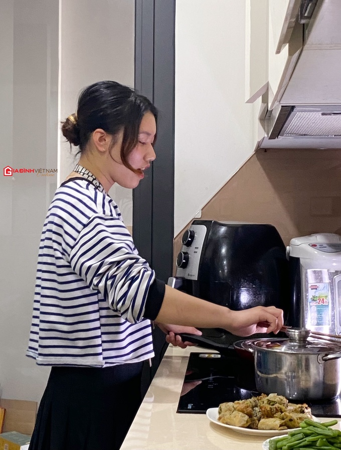 Bữa cơm 100K của sinh viên Hà Nội giữa thời “bão giá” - Ảnh 3