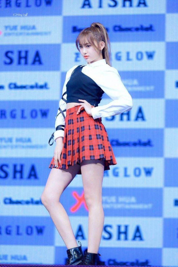 Những nữ idol Kpop sở hữu body chuẩn từng milimet, đôi chân dài đáng giá ngàn vàng khiến fan mê mệt  - Ảnh 5