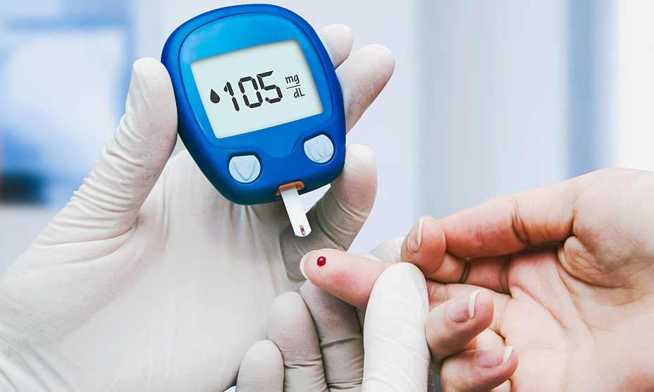 Bệnh tiểu đường: 'Đại dịch' đe dọa sức khỏe toàn cầu và 'sát thủ' hủy hoại thị lực mà bạn nên ngăn chặn sớm - Ảnh 1