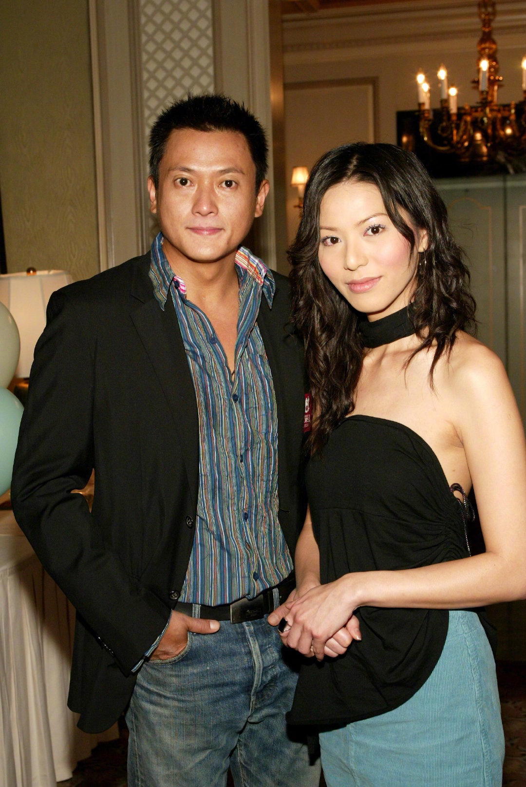 Từng là mỹ nam đình đám TVB một thời, Ngụy Tuấn Kiệt ở tuổi U60 chật vật 'gà trống nuôi con'' vì vợ trẻ 'cắm sừng' - Ảnh 4