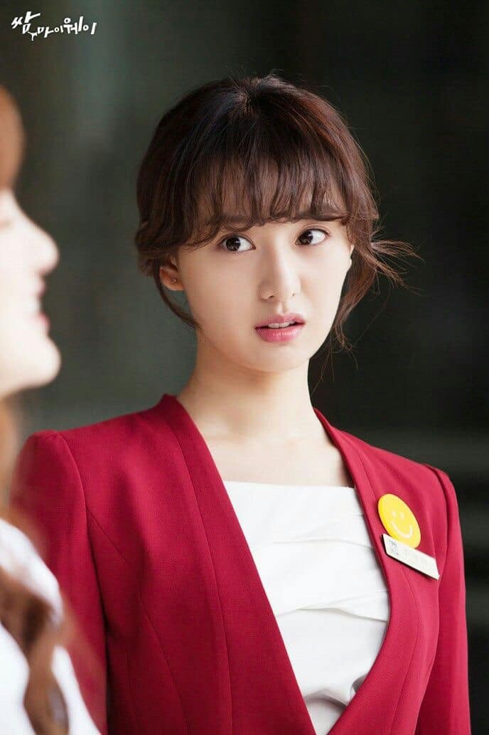 Kim Ji Won - chị đẹp với những vai diễn có cá tính nổi bật, chảnh chọe nhưng lại chiếm hết cảm tình từ mọt phim Hàn - Ảnh 3