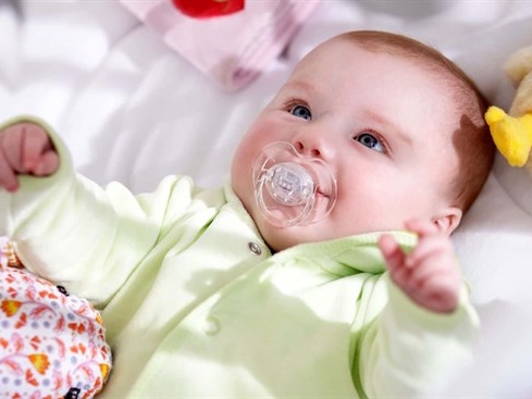 Tầm quan trọng của việc nuôi con bằng sữa mẹ đối với trẻ sơ sinh và các mẹ bỉm sữa - Ảnh 6