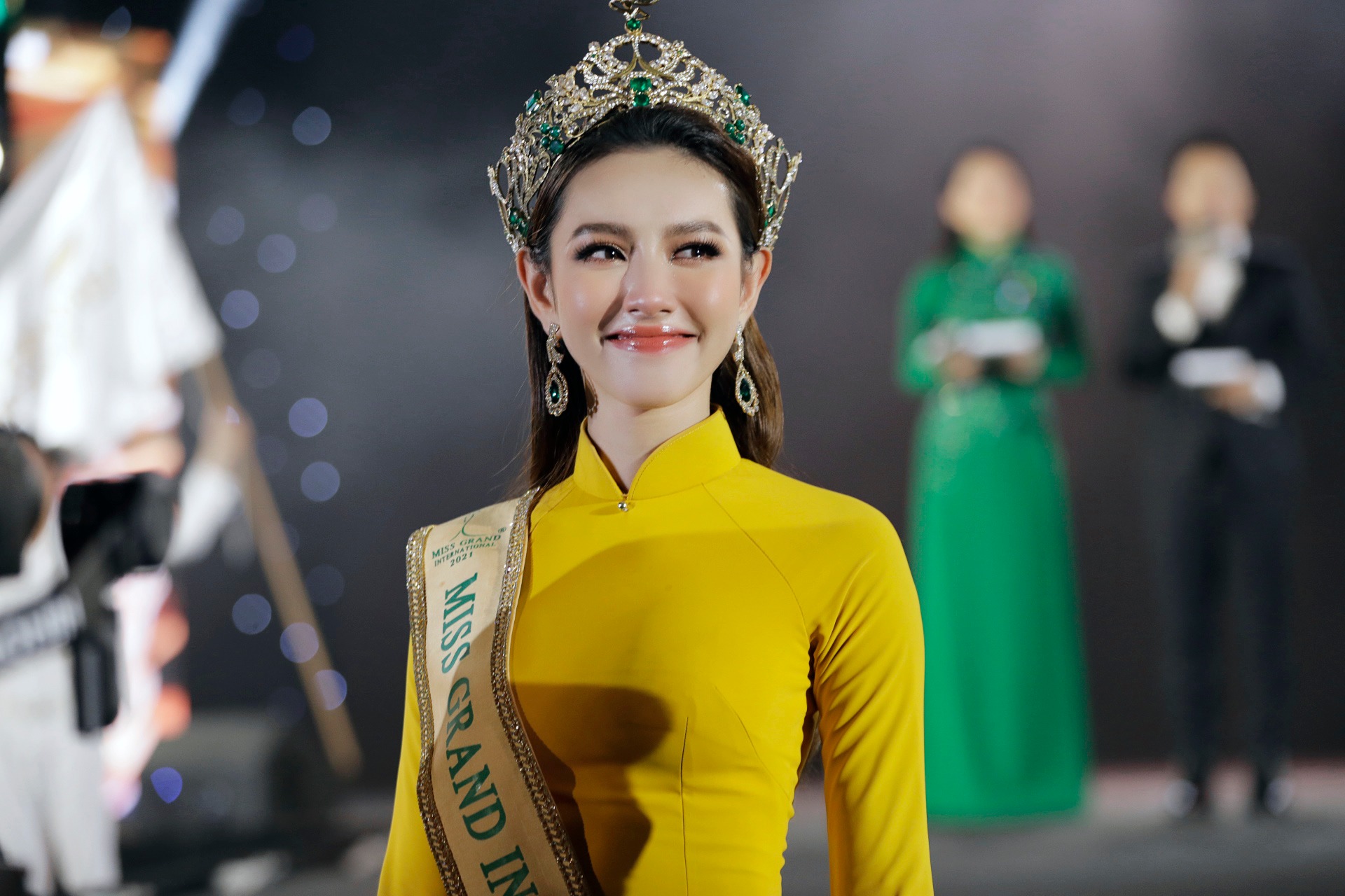 Nóng: Ngày 8/5 sẽ xét xử vụ Hoa hậu Thùy Tiên bị kiện đòi 2,4 tỷ đồng - Ảnh 1