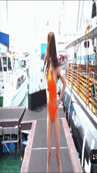 Miss Grand Vietnam Thùy Tiên trình diễn bikini cực 'bốc' tại bến du thuyền