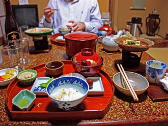 Học người Nhật 3 điều đơn giản này trong bữa tối, bạn có thể sống thêm 10 năm