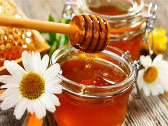 Chia sẻ cách trị thâm môi bằng mật ong hiệu quả tại nhà