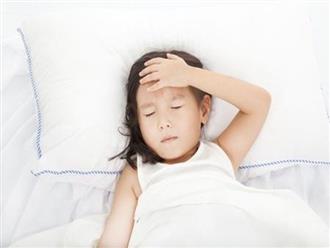 Các cách điều trị tại nhà khi bé bị sốt