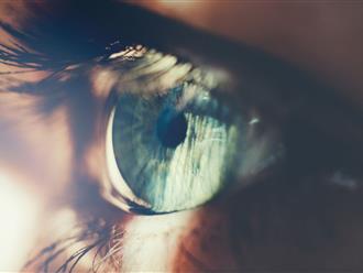 11 thói quen đang hủy hoại đôi mắt của bạn!