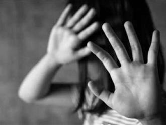 Bé gái 5 tuổi nghi bị xâm hại khi gửi nhờ người thân