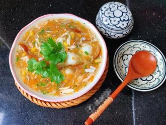 Bữa sáng trở nên dễ dàng hơn với món súp hải sản theo công thức của mẹ bỉm Hà Thành