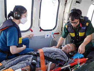 Dùng trực thăng cấp cứu ngư dân 71 tuổi đột quỵ khi đang đánh cá trên biển