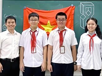 Một lớp học ở Hà Nội có 4 thủ khoa thi tuyển sinh lớp 10, trong đó có 1 thủ khoa 'kép'