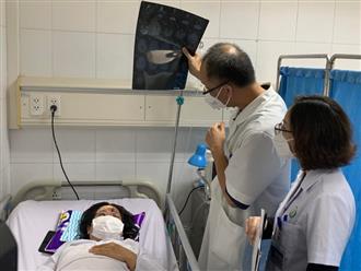 Một phụ nữ ở Hà Nội lên cơn co giật, nguy cơ mất thị giác sau khi tiêm filler nâng mũi tại spa