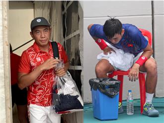 'Tay vợt số 1 Việt Nam' Lý Hoàng Nam nôn ói trong trận chung kết SEA Games 32, nguyên nhân khiến nhiều người xót xa