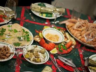 Tiết lộ thực đơn khiến hơn 700 nhân viên ngộ độc thực phẩm sau tiệc Giáng sinh