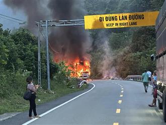 Xe khách bất ngờ bốc cháy trên đèo Khánh Lê, hành khách tháo chạy thoát thân