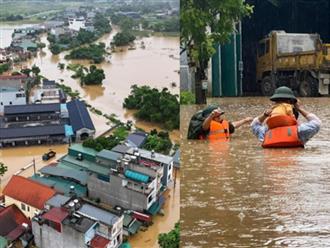 Xót xa tình trạng ngập nặng ở Hà Giang: Nước ngập tới nóc nhà, sơ tán người dân khẩn cấp, cuộc sống toàn thành phố tê liệt