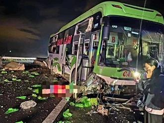 Xe khách chở 26 người gặp tai nạn trên cao tốc Phan Thiết - Dầu Giây, 1 người tử vong