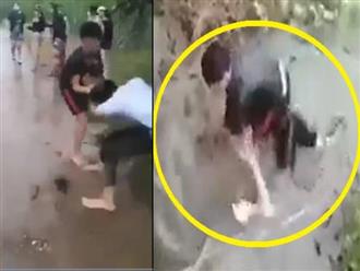 Khánh Hòa: Nóng mặt clip thanh niên đánh túi bụi, kéo lê nữ sinh dìm xuống cống nước, thái độ của nhóm người chứng kiến gây phẫn nộ
