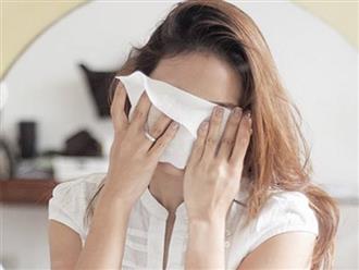 6 tác hại khi dùng khăn ướt tẩy trang với da mặt