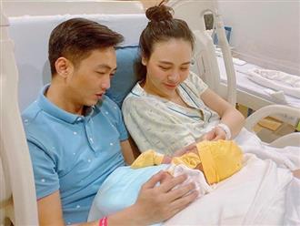 Đàm Thu Trang lần đầu lộ diện cùng con gái sau sinh, nhan sắc ‘mẹ bỉm sữa’ gây chú ý