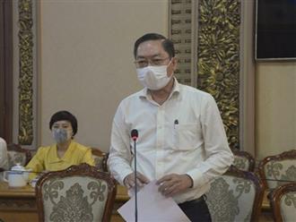 Giám đốc Sở Y tế TP.HCM: Nhân viên sân bay Tân Sơn Nhất âm tính Covid-19 nhưng người nhà thì dương tính