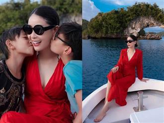 Hoa hậu Hà Kiều Anh khoe vóc dáng đẹp quyến rũ ở tuổi 43