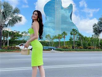 Khánh Vân đọ dáng cùng Hoa hậu Hoàn Vũ Nhật Bản khi bay đến Miami - Mỹ