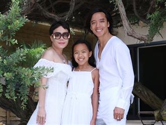 Đăng ảnh gia đình hạnh phúc, Việt Hương còn khéo khoe vừa được chồng tặng một căn nhà