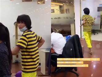 Góc đáng yêu: Hoa hậu H'hen Niê diện đồ "ong vàng", đeo khẩu trang chạy khắp công ty vì sợ lộ mặt mộc