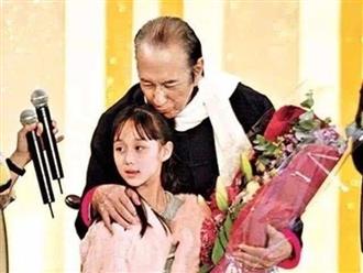 Vua sòng bài Macau có thể sinh đứa con gái út xinh xắn và giỏi giang ở tuổi 78, nhiều năm sau vợ Tư mới tiết lộ nguyên nhân
