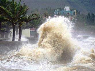 Bão Doksuri vào Biển Đông, chính thức thành bão số 2, sóng biển cao đến 10m