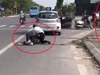 Vụ tài xế taxi bị đâm gục ở Hà Nội: Đại úy công an đứng gọi điện thoại giải trình gì?