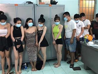 Nhóm nam nữ ở Biên Hòa hát karaoke 'chui', dùng chất cấm với người nhiễm SARS-CoV-2