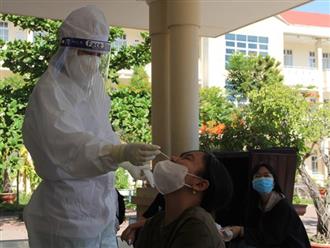 Phú Yên: Hơn 600 thí sinh phải dừng thi đột ngột vì nghi ngờ COVID-19