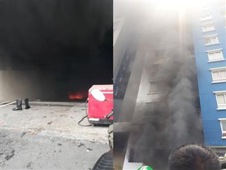Nóng: Chung cư Carina bốc cháy lần 2, người dân hoảng loạn bỏ chạy