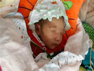 Góc xót xa: Bé gái 1 tuần tuổi tím tái vì bị cặp nam nữ bỏ rơi trong đêm rét căm căm