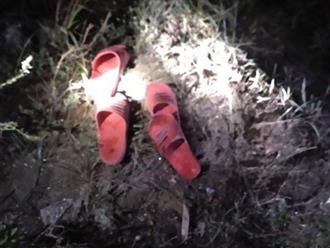 Hà Tĩnh: Tìm thấy thi thể 2 bé trai mất tích, để lại dép bên bờ sông