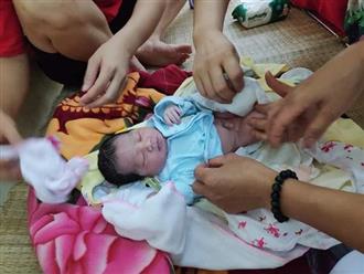 Thái Nguyên: Bé gái 3,1 kg còn nguyên dây rốn bị bỏ rơi tại bãi rác trong tình trạng sức khỏe yếu ớt