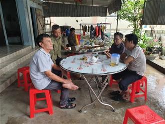 Vụ 39 thi thể trong container: Cảnh sát Anh gọi điện cho gia đình ở Nghệ An hỏi về nhận dạng, đề nghị chờ thông báo chính thức