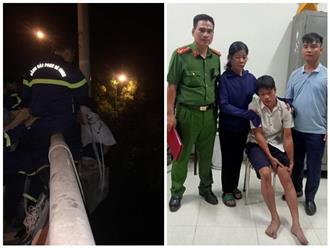 Hà Nội: Đứng tim trước khoảnh khắc cảnh sát chộp chân cứu sống nam thanh niên định nhảy cầu tự tử trong đêm