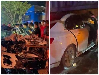 Thái Nguyên: Kinh hoàng ô tô tông trực diện xe container khiến 4 người thương vong, hiện trường xảy ra vụ việc mảnh vỡ văng tung tóe khắp nơi