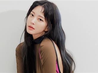 Gu thời trang cá tính và nhan sắc trẻ trung đến khó tin ở tuổi 40 của ‘mỹ nữ tái sinh’ Han Ye Seul