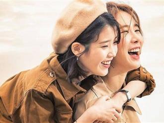 Yoo In Na tiết lộ bí mật về tình bạn 10 năm với “em gái quốc dân” IU, ai nghe xong cũng phải phì cười