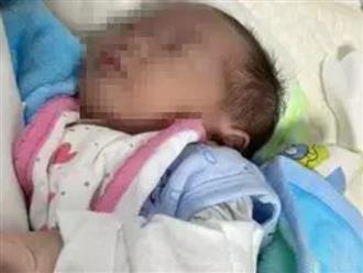 Hà Nội: Bé gái sơ sinh 1 ngày tuổi bị bỏ rơi trên vỉa hè trong đêm